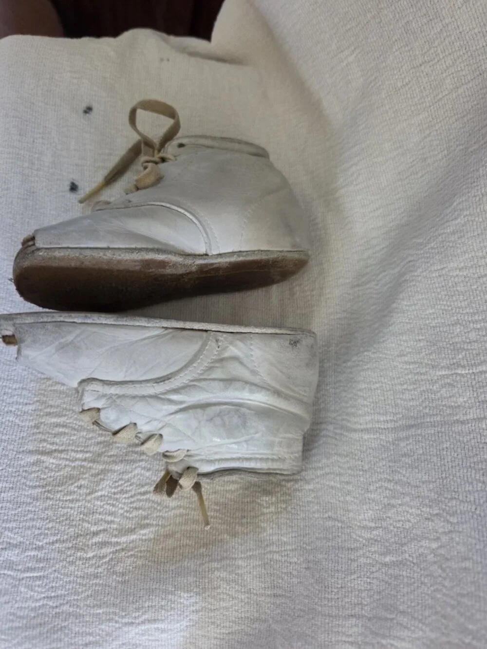 White Blue Leather Baby Booties Pair Vented Toe Infant Vintage w/box